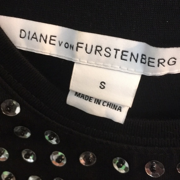 Gorgeous Silk Sequined Snap Sides Diane VonFurst S - Picture 4 of 8